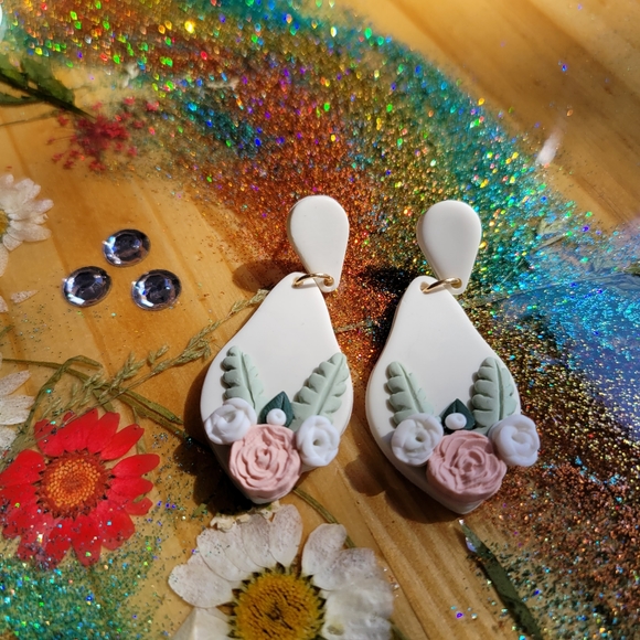 Clay earrings - Picture 2 of 2